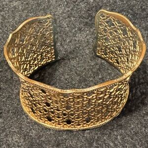 Kendra Scott Candice Cuff Bracelet. Intricate filigree pattern.